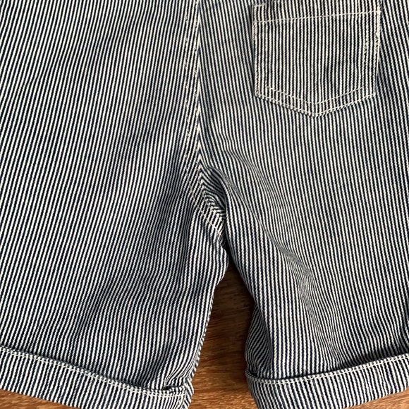 Super Cute Overalls - Picture 7 of 7